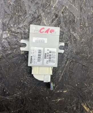 BMW 5 F10 F11 Air suspension control unit module (rear) 6798937 4461500630 004002000