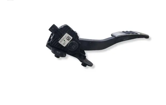 Ford Mustang VI Accelerator throttle pedal CR339F836AB