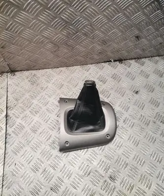 Toyota RAV 4 (XA20) Gear shifter surround trim plastic 158821190h0