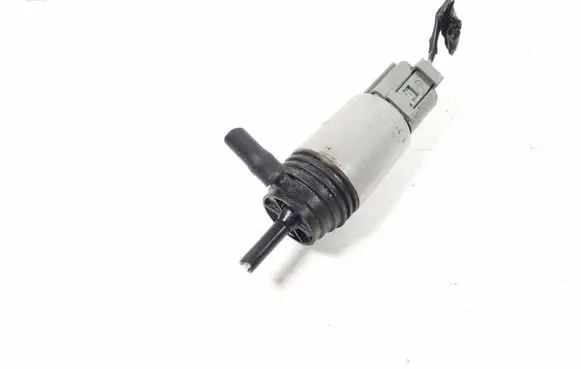 BMW 3 E90 E91 Windscreen/windshield washer pump