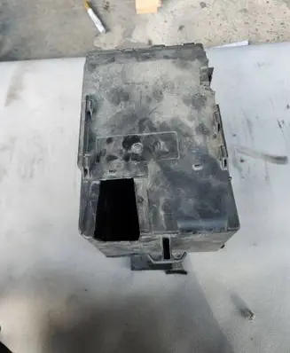 Citroen C3 Battery box tray 9801801880