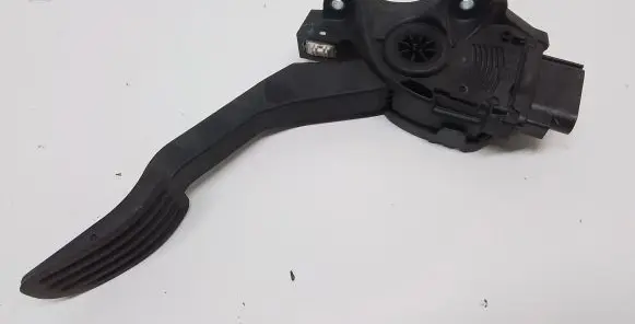 Volvo S60 Accelerator throttle pedal 31329062