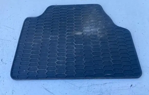 Hyundai Kona I Rear floor mat K4131ADE00