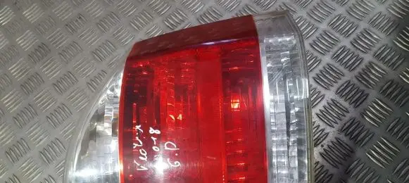 Opel Vectra C Rear/tail lights 13251938 520922