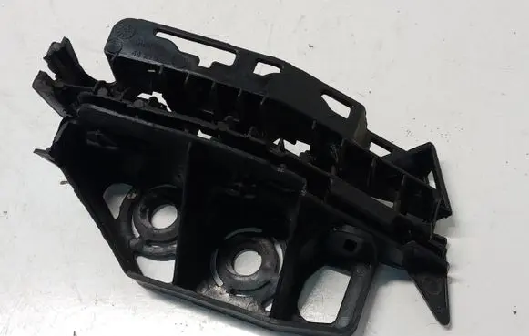 Peugeot 308 Front bumper mounting bracket 9658272480