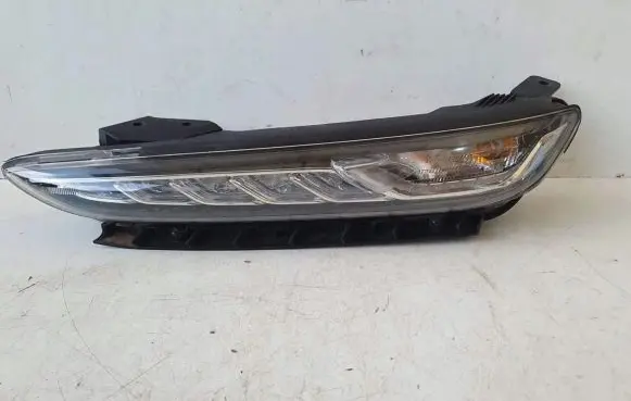 Hyundai Kona I LED Daytime headlight 92207J90