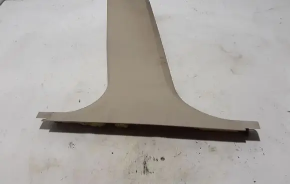 BMW 5 F10 F11 (B) pillar trim (bottom) 9116351
