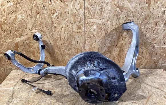 Porsche Cayenne (92A) Front wheel hub spindle knuckle 95834115600 7p0407245a