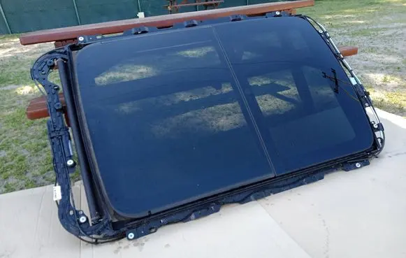 Volvo S90, V90 Sunroof set 31395521