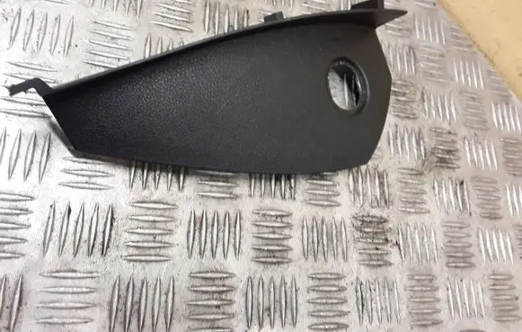 BMW 1 F20 F21 Dashboard side end trim 9205405