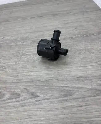 Volkswagen PASSAT B8 Electric auxiliary coolant/water pump 5G0965567 0392023209