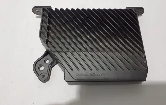 Volvo V60 Sound amplifier 32265527