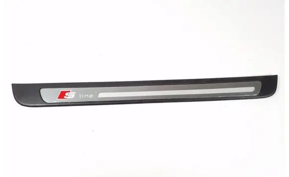 Audi A5 8T 8F Front sill trim cover 8T8853374B