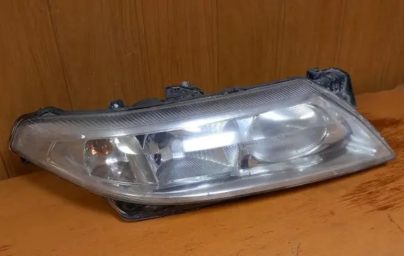 Renault Laguna II Headlight/headlamp 8200002847