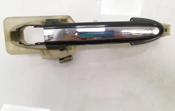 Hyundai Santa Fe Front door exterior handle