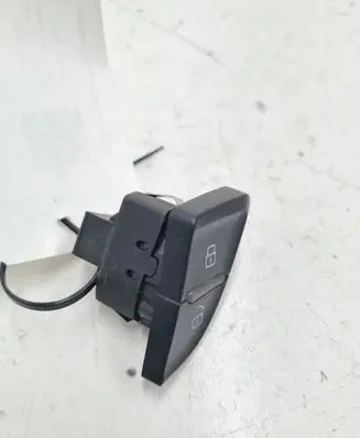 Audi A4 S4 B8 8K Central locking switch button 8K1962107A