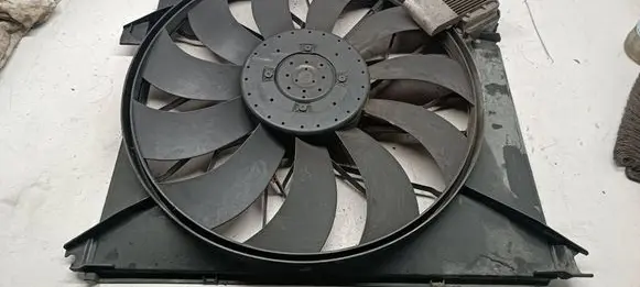 Mercedes-Benz ML W163 Electric radiator cooling fan A1635000293 G128Y27 885002079