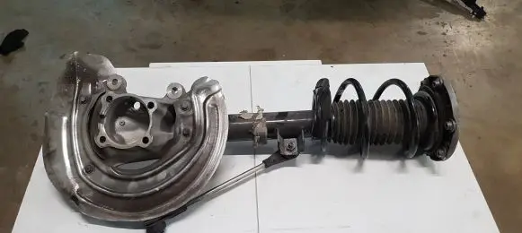 BMW 4 F32 F33 Front wheel hub spindle knuckle 6799098 6876755 6872082