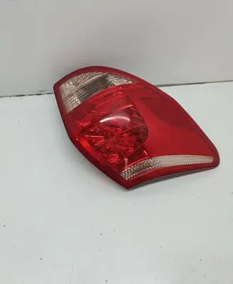 Toyota RAV 4 (XA30) Rear/tail lights