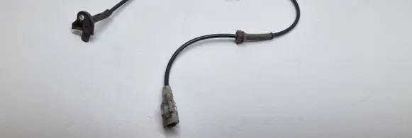 Citroen Berlingo ABS brake wheel speed sensor 9655270080