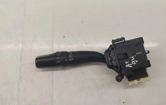 Toyota Avensis T250 Indicator stalk 8414005110 173795
