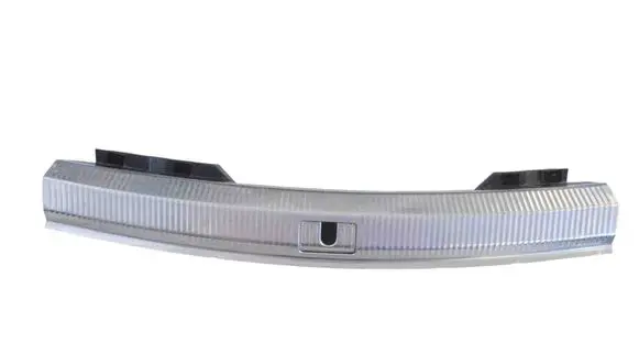 Trunk/boot sill cover protection