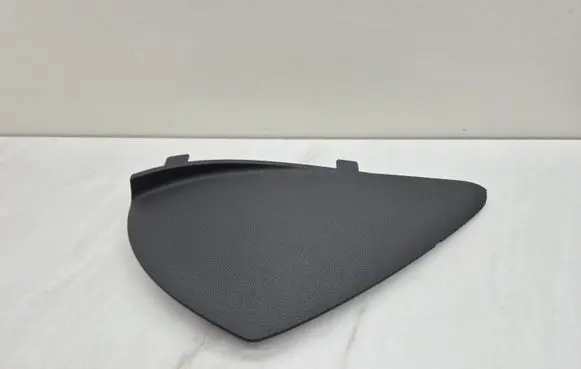 Audi Q3 8U Dashboard side end trim 8U0857086 8U08570864PK