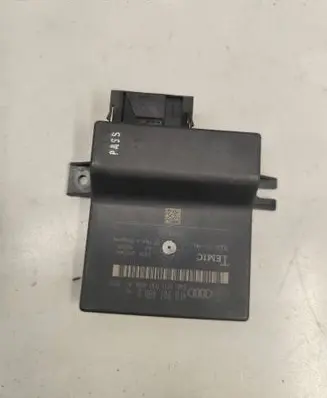 Audi A6 S6 C6 4F Gateway control module 4F0910468A 4F0907468D