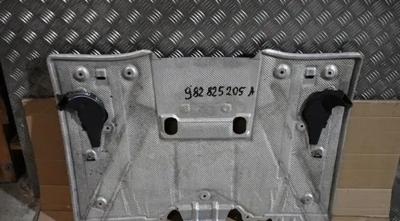 Porsche 718 Cayman 982 982c Engine splash shield/under tray 982825205A