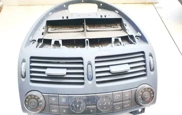 Mercedes-Benz E W211 Climate control unit 2118300085 2118300054