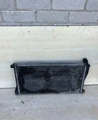 BMW 5 E39 Coolant radiator 2247345 2247344
