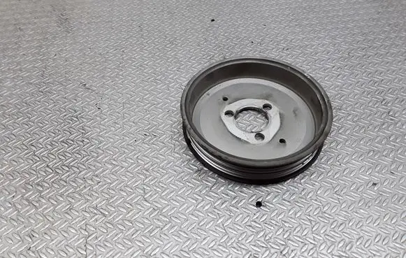 Audi A8 S8 D3 4E Water pump pulley 059121031H