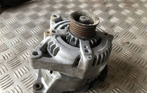 BMW 4 F32 F33 Generator/alternator 7640131