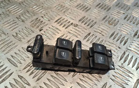 Volkswagen PASSAT B5 Electric window control switch 1J4959857B