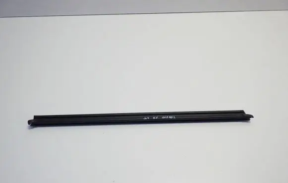 Volkswagen Taigo Rubber seal rear door window/glass 2G6839479