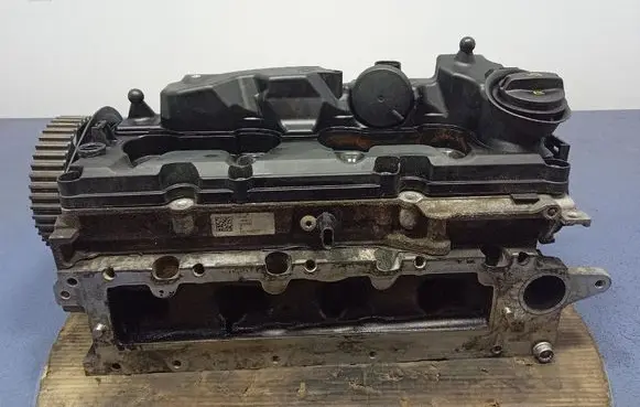 Skoda Superb B6 (3T) Engine head 04L103064D