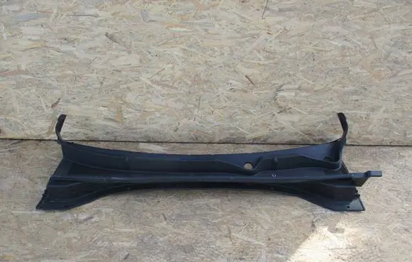 KIA Sportage Wiper trim 86151F1000