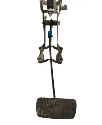 Subaru Outback (BS) Brake pedal 