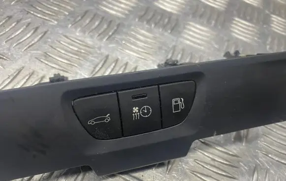 Peugeot 508 ESP (stability program) switch 96657753XT 03384410100 20100026