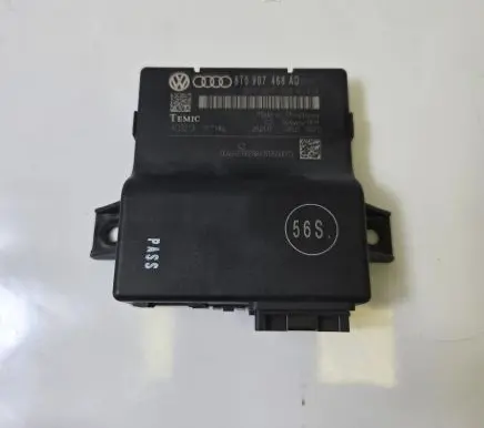 Audi A4 S4 B8 8K Gateway control module 8T0907468AD 8T0907468
