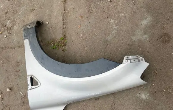 Chevrolet Captiva Fender