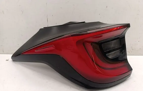 Toyota Yaris XP210 Rear/tail lights