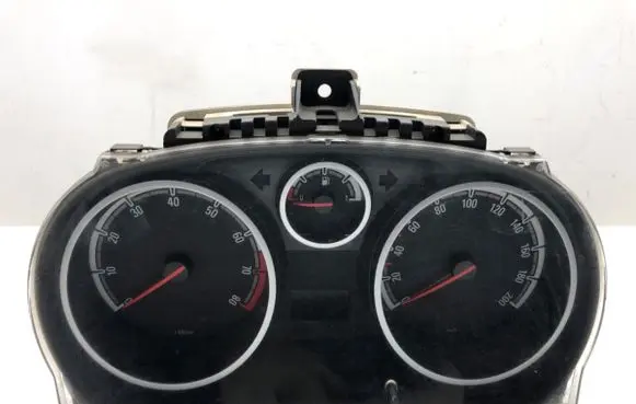 Opel Corsa D Speedometer (instrument cluster) 13264267