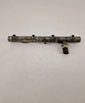 Audi A8 S8 D3 4E Fuel main line pipe 059130758E