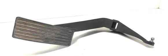 Mercedes-Benz A W168 Accelerator throttle pedal A1683000425
