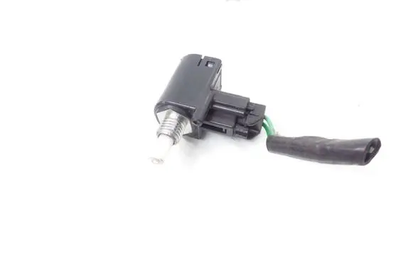 Toyota Avensis T270 Brake pedal sensor switch CV591