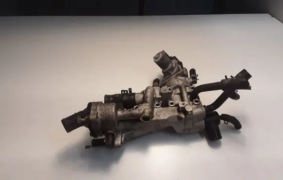 KIA Sorento EGR valve 284102F000