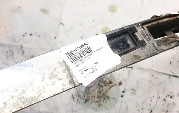 Opel Zafira B Number plate light
