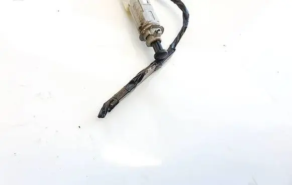 Mitsubishi Colt Brake pedal sensor switch mr977584