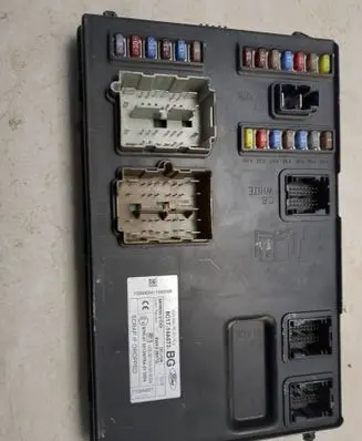 Ford Transit Fuse box set 8C1T14A073BG 5WK48947Q